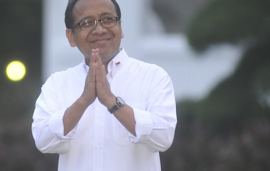 Ini kata Pratikno dituduh prioritaskan orang UGM masuk Istana