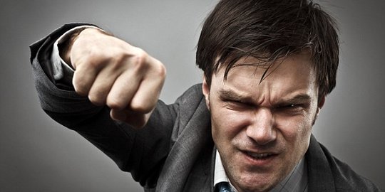 Pria yang kurang maskulin cenderung berbuat kekerasan