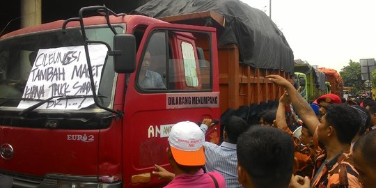Kisruh sampah Jakarta, pendapatan pemulung di Bantargebang menurun