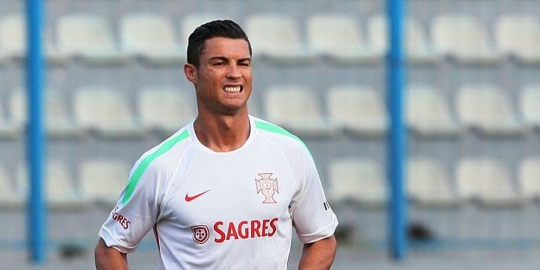 Bos Portugal ngambek terus ditanya tentang Ronaldo