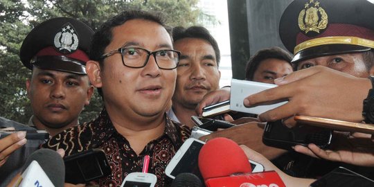 Fadli Zon: Mudah-mudahan Jokowi tak keluarkan Kartu Indonesia Sabar