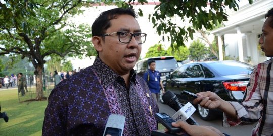 Kritik Fadli Zon ke Jokowi, dari janji kampanye sampai 'kartu sabar'