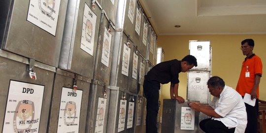 Ribuan bilik dan kotak suara milik KPU Sragen hilang misterius