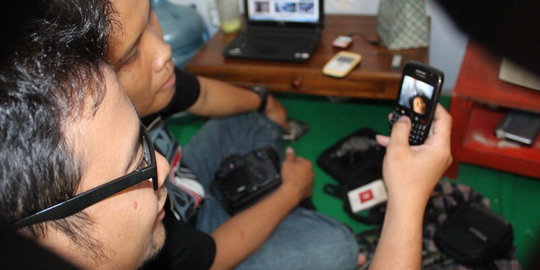 Hacker bobol ID BlackBerry, pancing korban pakai video mesum artis