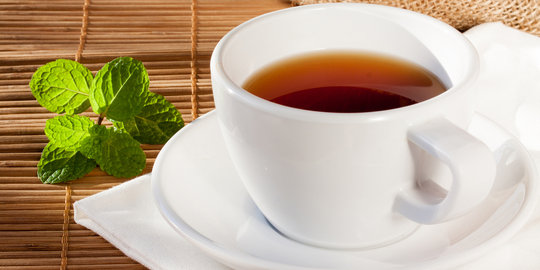 Tiga cangkir teh sehari agar terhindar dari osteoporosis