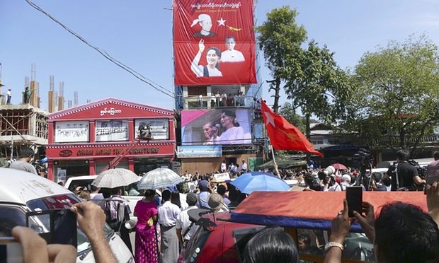 aung san suu kyi sapa pendukung saat pemilu myanmar