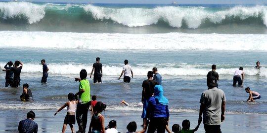 Jelajah alam dan budaya lewat Festival Geopark Ciletuh 2015