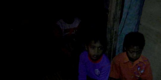 Satu lagi potret kemiskinan Cianjur: Desa tanpa listrik