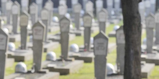 Ikut upacara di TMP Kalibata, siswi ini sedih tak jadi ketemu Ahok