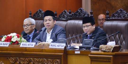 Bela Jokowi, Fahri Hamzah usulkan Undang-undang Lobi