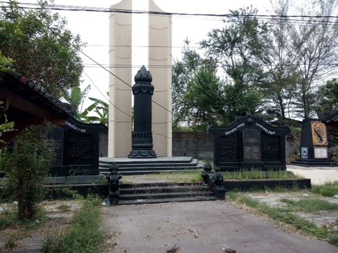 monumen perjuangan kemerdekaan tak terawat