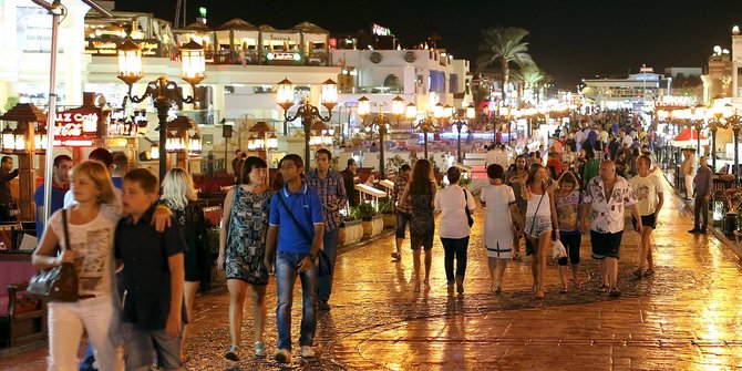 Menengok gemerlap malam kota wisata Sharm el-Sheikh di Laut Merah