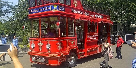 Pasca insiden bus Bandros, Pemkot Bandung lakukan penataan kabel