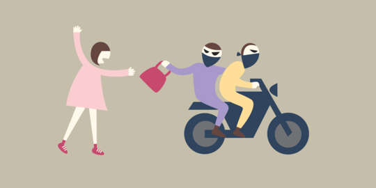 Dipepet dan dijambret, Uun jatuh dari motor dan luka-luka ...