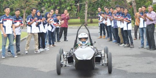 Mobil listrik 'Arjuna' karya UGM siap melesat di Bandung