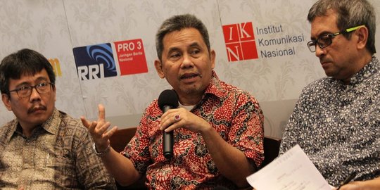 lebih bijak kalau menteri itu menyampaikan saja rev1