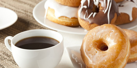 belikan donat untuk tunawisma yang kedinginan rev1