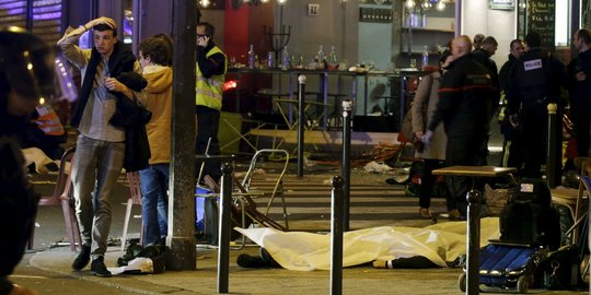 Teror Paris, pelaku bantai puluhan orang pakai senjata AK-47