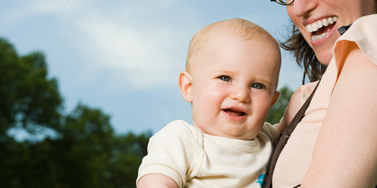 Walau tidak mengerti, bayi ternyata senang dinyanyikan lagu