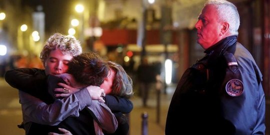 Paris mencekam, warga bersolidaritas buka rumah buat korban teror