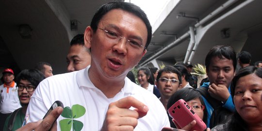 Sengaja dibuka, Ahok bantah tanggul Kramatjati jebol