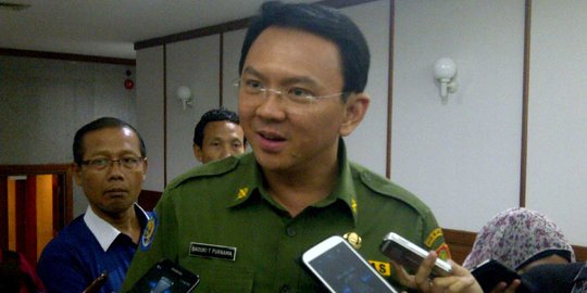 Ahok kesal masih banyak warga buang sampah sembarangan