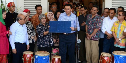 Ahok akui anak buahnya belum paham skala prioritas anggaran