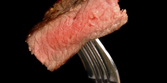 Daging merah bisa membuat kita lebih mudah lapar?