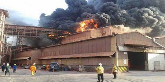 Pabrik II PT Petrokimia Gresik terbakar, 7 mobil damkar dikerahkan