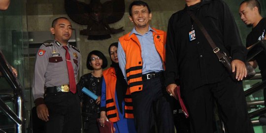 Diperiksa KPK, mantan anggota DPRD Sumut bantah terima suap Gatot