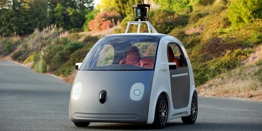 Selamat, Google jadi juara mobil kemudi otomatis!