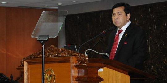 'Lebih baik Setya Novanto ditarik sendiri oleh Golkar'