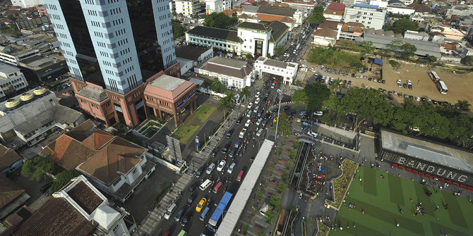 Setelah 17 tahun, Kota Bandung raih penghargaan Adipura 2015