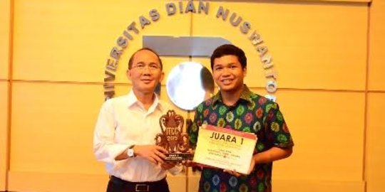 Buat aplikasi Ayo Piknik, mahasiswa Udinus Semarang juara ITCC 2015