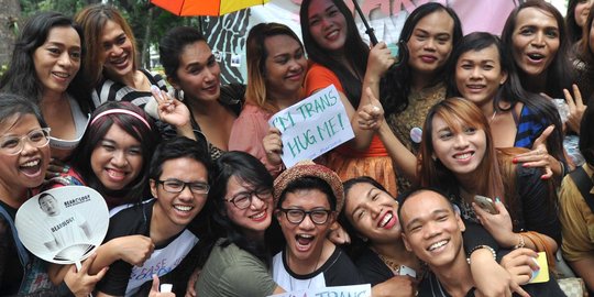 Manis getir jadi transgender di tanah air