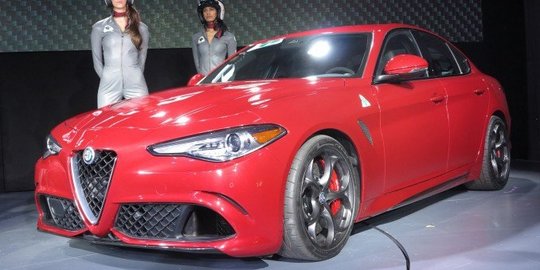 romeo giulia quadrifoglio