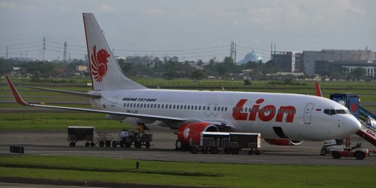 Delay berujung cegat pesawat, DPR desak Kemenhub cabut izin Lion Air