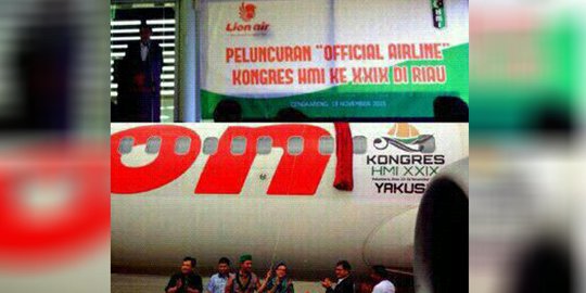 Jadi sponsor, pesawat Lion Air dilabur logo kongres HMI