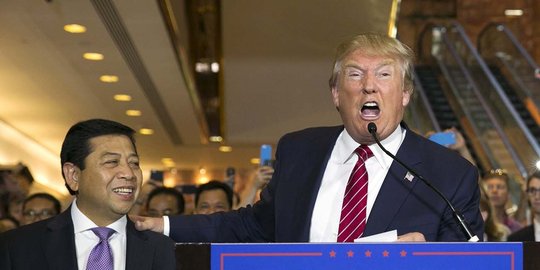 dengan donald trump rev1