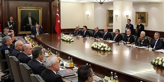 Rusia ngamuk, Erdogan kumpulkan menteri dan jenderal rapat darurat