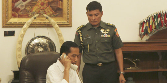 Ini alasan Jokowi tunjuk 12 menteri penghubung