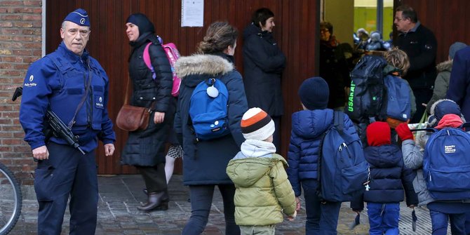 Waspada teror, sekolah di Belgia dijaga ketat polisi