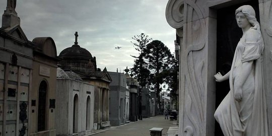 la recoleta di buenos aires argentina rev1