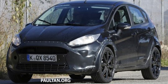 Kecolongan, Ford Fiesta terbaru tertangkap kamera dengan kamuflase