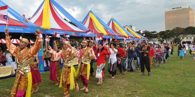 Kemeriahan pembukaan Indonesia Festival 2015 di Penang