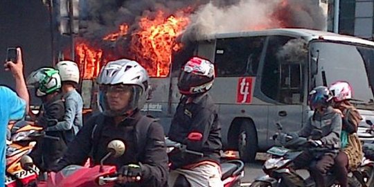 Kerap terlibat kecelakaan, Ahok ancam pecat direksi PT Transjakarta