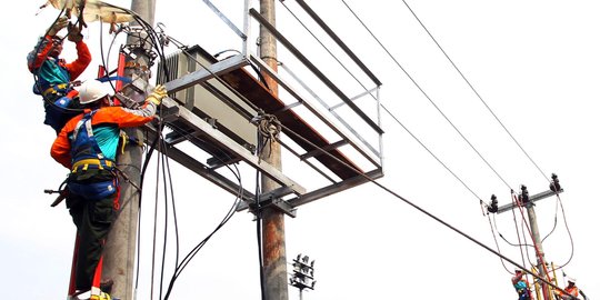YLKI: Kenaikan tarif listrik 1.300 VA pukul daya beli masyarakat