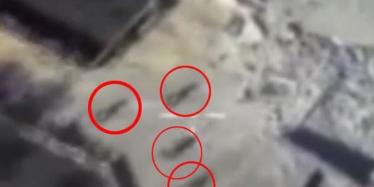 militan isis terekam video tunggang langgang rev1