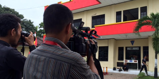 Tiga orang diperiksa KPK terkait kasus suap DPRD Sumut