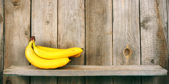 Makan sebuah pisang, rahasia alami agar mata cepat terpejam